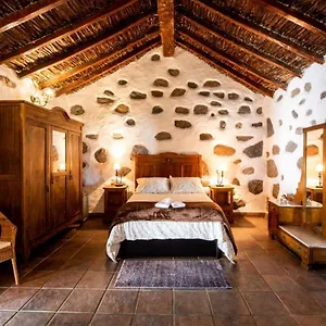 https://el-lagar-de-tunte.in-canary-islands.com